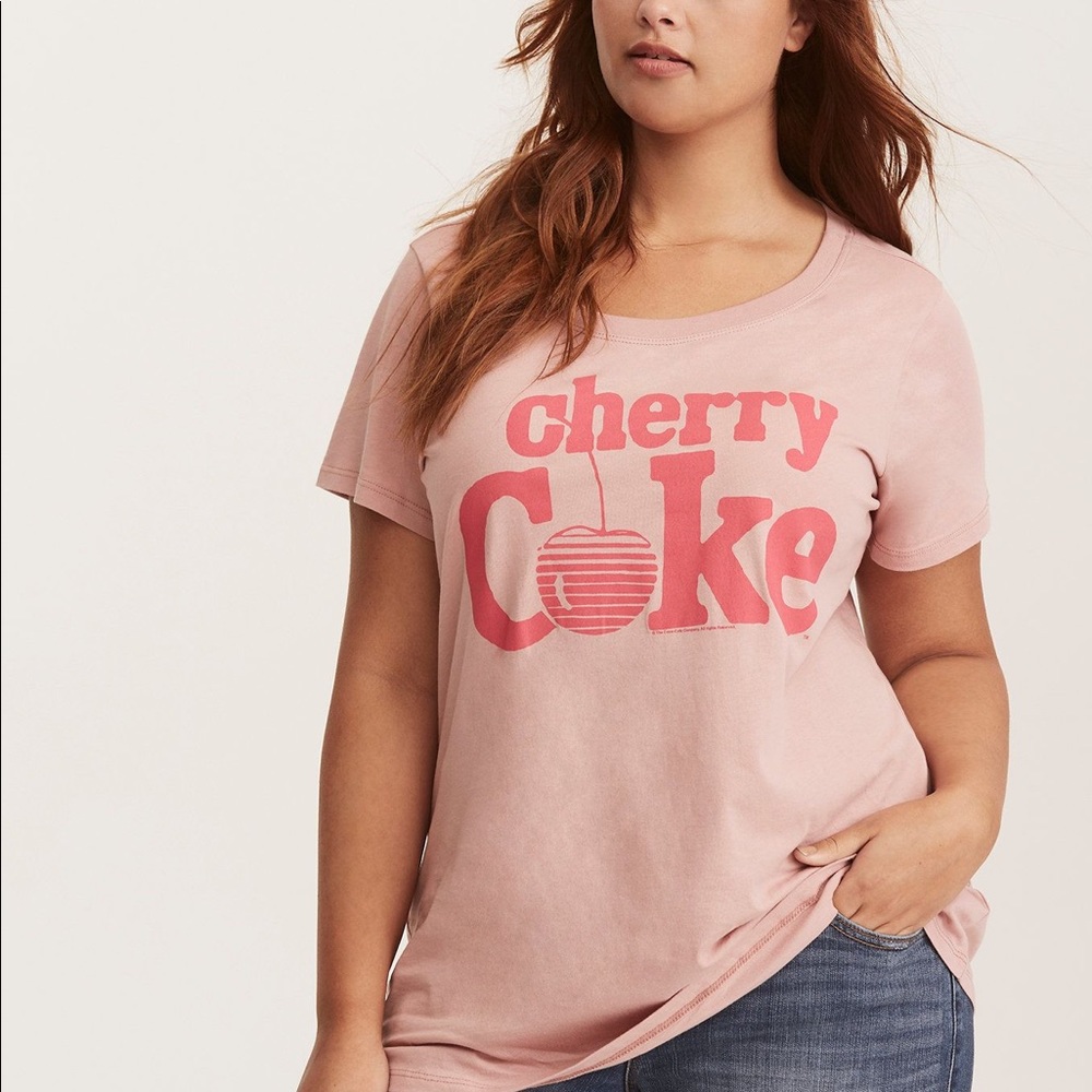 Sz1 Torrid Cherry Coke Tshirt